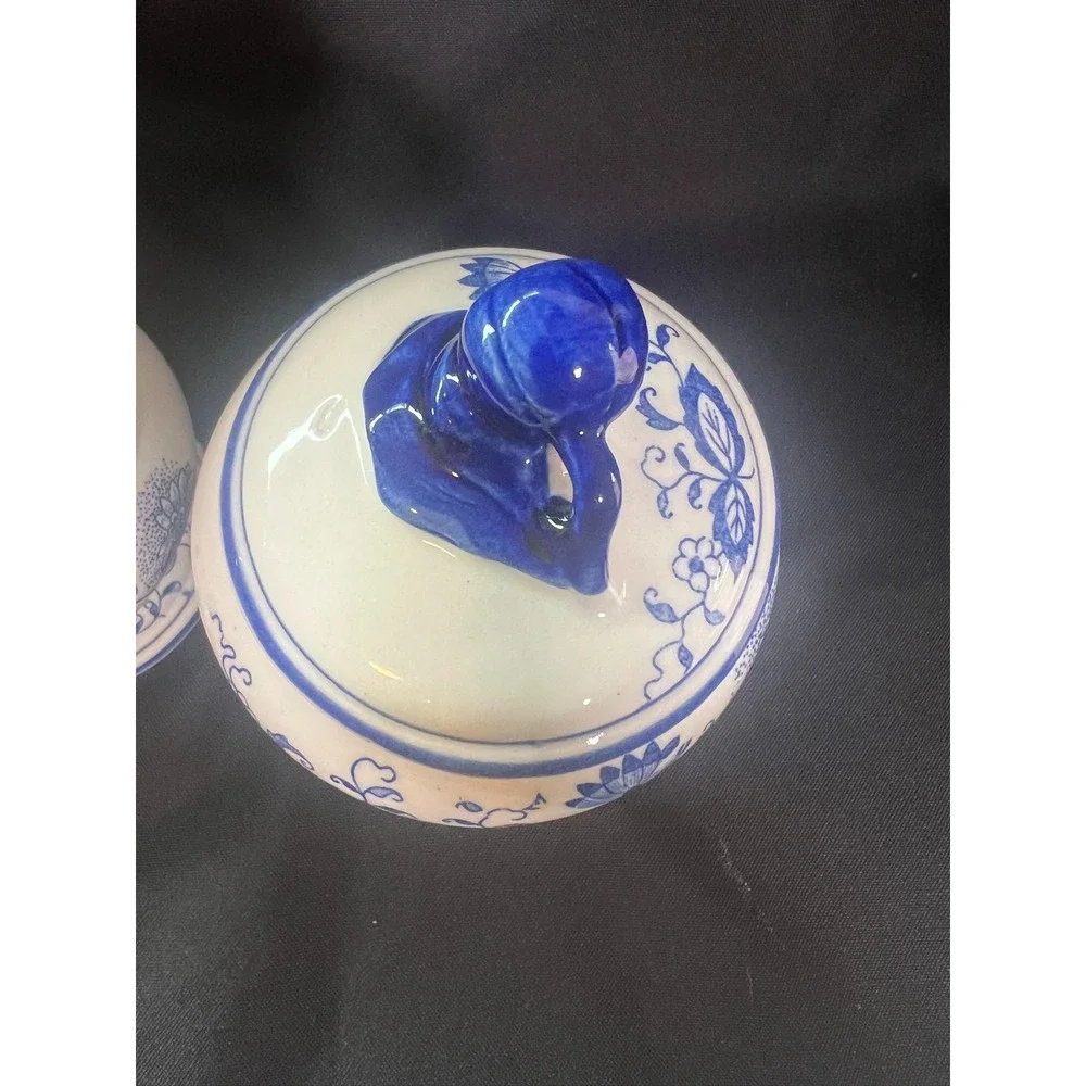 Vintage Blue Onion Style Tea &‎ Coffee Canisters Ceramic Jars Arnart Japan READ